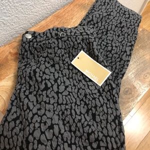 Michael Kors pants size large ( stretchy)